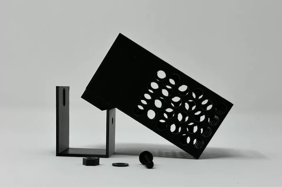 Frozen Fish Food Holder